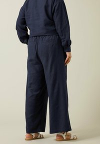 Evans Broek - navy