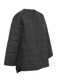 Giubbotto oversize trapuntato nero realizzato in tessuto leggero, con scollatura rotonda, due tasche laterali e chiusura a bottoni. Motivo triangolare su tutta la superficie.