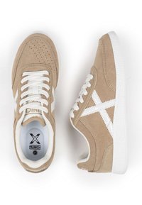 MUNICH RUMBA - Zapatillas - sand