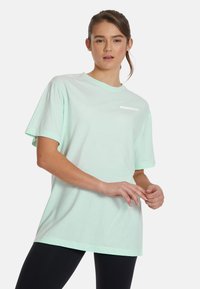 Neizbrano, light blue