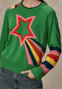 Next RAINBOW STAR CREW NECK REGULAR FIT - Maglione - bright green