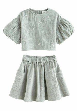 SET  - A-linjekjol - sage green