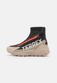 FREE 2 C.RDY - Zimske čizme - beige/core black/semi impact orange