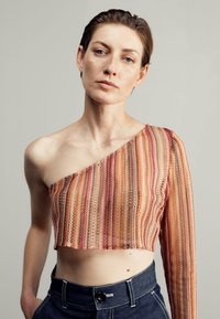 TOMMAZO ISIDOR ONE SHOULDER CROP - Pullover - multicolour