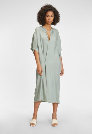 DUWAN - Day dress - celado
