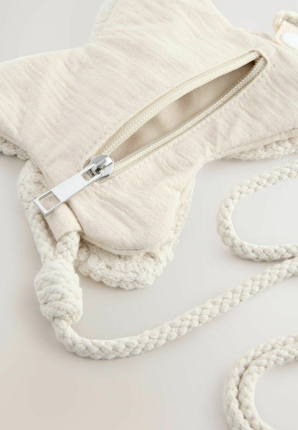 NOVELTY – Umhängetasche – cream