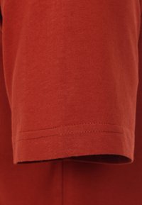 CASAMODA T-Shirt basic - rotorange