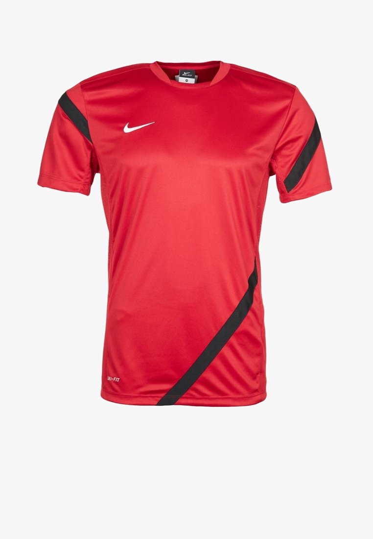 Rød atletisk trøje med korte ærmer, der har en diagonal sort streg og et hvidt Nike-logo på brystet. Glat, syntetisk stof.
