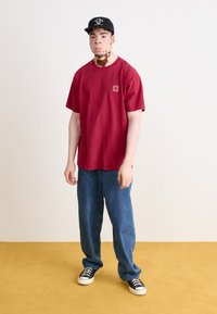 Carhartt WIP VISTA  - Basic póló - scarlet