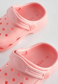 Next REGULAR FIT - Zuecos - pink