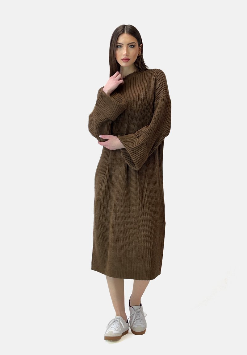 Elara Robe pull - braun