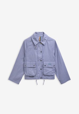 Veste à carreaux bleus et blancs avec boutons pression, deux poches à rabat à l'avant, un col et des cordons ajustables à l'ourlet.