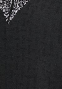 Vero Moda VMLYRA V NECK - Blusa - black