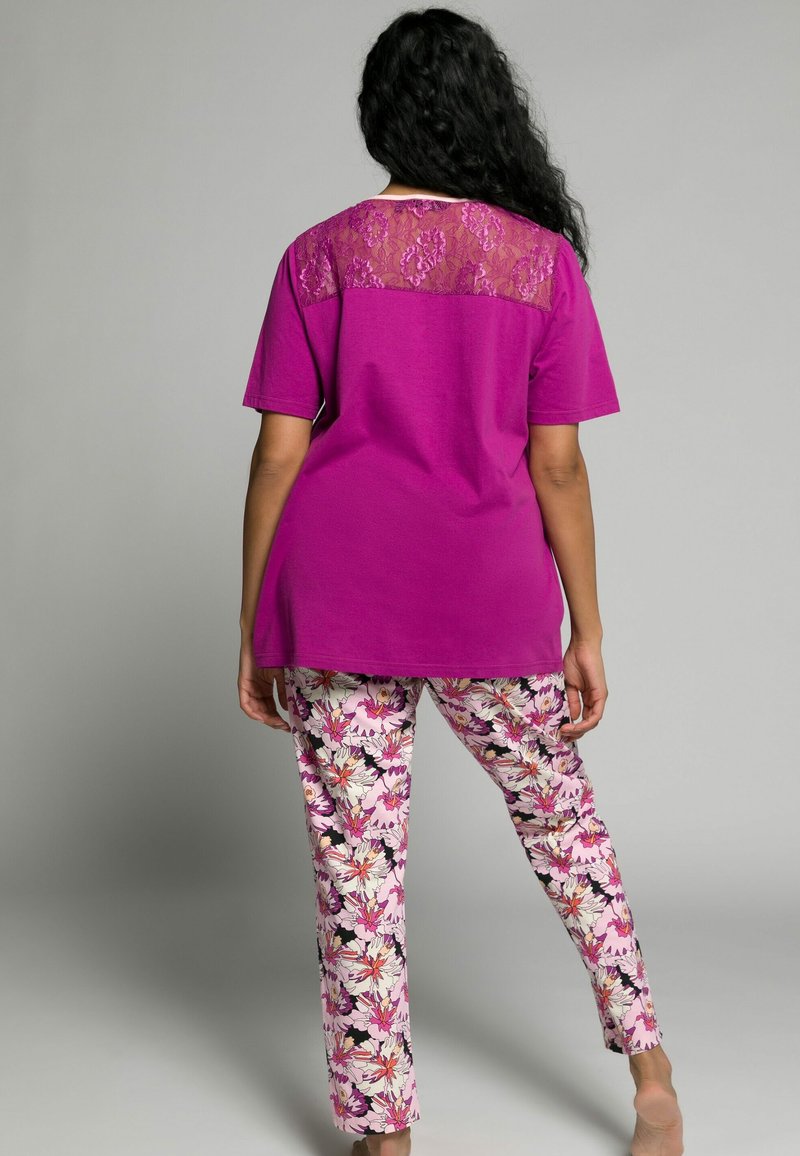 Damen Nachthemden | Ulla Popken DENTELLE, ENCOLURE RONDE Nachtwäsche Set orchidée/pink - XN26014 Damen Nachthemden | Ulla Popken DENTELLE, ENCOLURE RONDE Nachtwäsche Set orchidée/pink - XN26014