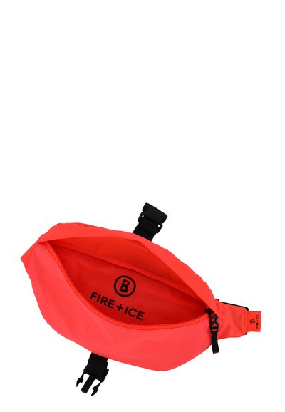 Helle rote Bauchtasche mit einer glatten, leichten Außenfläche und einem geräumigen Innenraum, der das Logo "FIRE + ICE" in Schwarz zeigt. Verstellbarer Gurt inklusive.