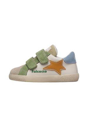 Sneaker beige per bambini con cinturini in velcro verdi, toppa a forma di stella arancione, linguetta del tallone blu e scritta “Falcotto” sul lato.