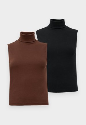 Deux tops à col roulé sans manches en marron et noir, présentés sur un fond blanc uni.