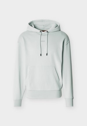 Hellgrauer Kapuzenpullover mit Front-Kängurutasche, verstellbaren Kordeln, gerippten Bündchen und Saum sowie dezentem "BOSS"-Logo auf der Brust.