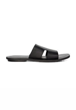 INITIALLY FLAT - Mules - black
