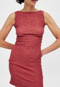 NA-KD STRUCTURED  - Šaty do práce - pink