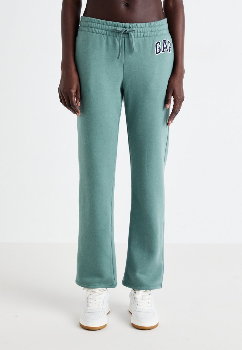 GAP HERITAGE - Tepláky - district green