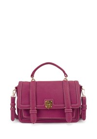 Magenta handtas met een getextureerde leren afwerking. Bevat een klep sluiting, goudkleurige hardware en een verstelbare schouderband. Dubbele handvatten.