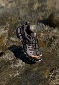 Salomon - X ULTRA 360 - Hiking shoes - plum kitten/phantom/cork Thumbnail Image 1