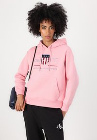 GANT ARCHIVE SHIELD HOODIE - Sudadera - geranium pink