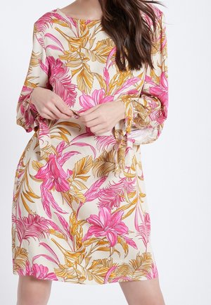 Robe de jour - light pink