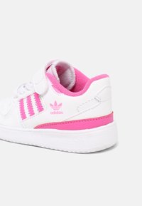 adidas Originals FORUM UNISEX - Sneakers - white/screaming pink