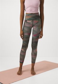 Athleta SALUTATION STASH  - Tights - tatlow abstract green