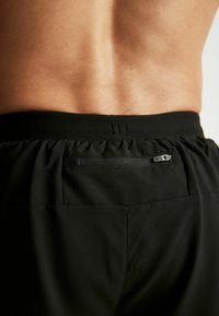 Next 2-IN-1 TRAINING - Shorts - black