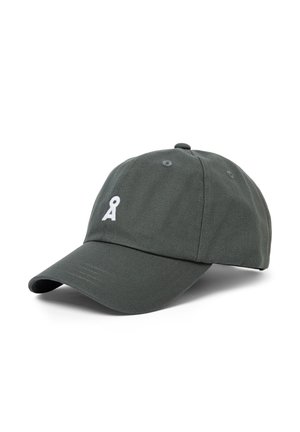 Casquette de baseball gris foncé avec une visière incurvée et un petit logo brodé blanc en forme de trou de serrure sur le panneau central avant.
