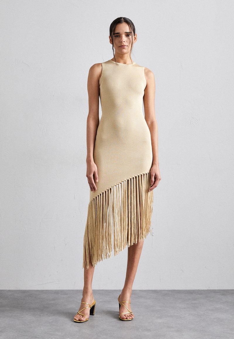sandro ROBES - Strickkleid - or/goldfarben - Zalando.de