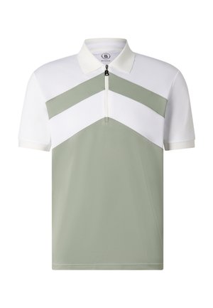 Polo a maniche corte con sezione superiore e colletto bianchi, striscia a chevron grigio chiaro, cerniera frontale e sezione inferiore grigio chiaro.