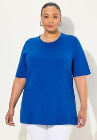 Ulla Popken PLUS SIZE SHORT SLEEVE TEE  - T-Shirt basic - royal blue