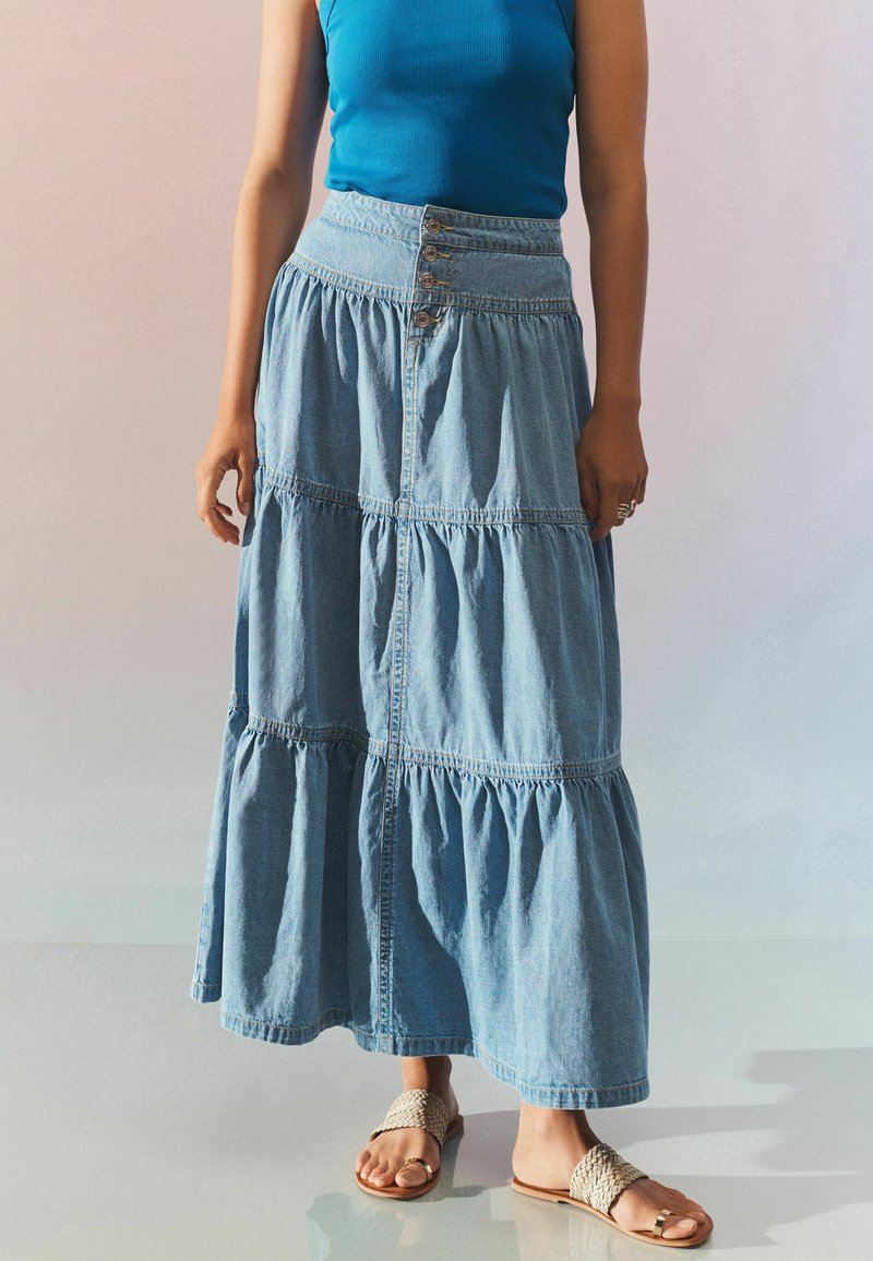 Next TIERED MAXI DENIM SKIRT Maxi skirt mid blue/blue Zalando.de