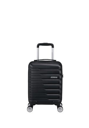 Valigia rigida nera con manico retrattile e quattro ruote girevoli, con la scritta "American Tourister" sulla parte anteriore.