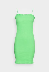 Zielona, prążkowana sukienka bodycon na cienkich ramiączkach z marszczonym dekoltem, posiadająca dopasowaną sylwetkę, która sięga powyżej kolana.