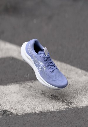 GT 2000 14 - Tekaški copati za cesto - bluebell/white