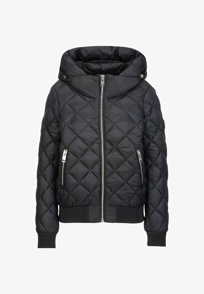 Schwarze gesteppte Jacke mit hohem Kragen, Frontreißverschluss und zwei seitlichen Reißverschlusstaschen. Verfügt über gerippte Bündchen und Saum sowie einen glänzenden, strukturierten Stoff.