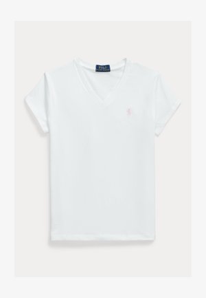 Weißes Polo Ralph Lauren T-Shirt mit kurzen Ärmeln und V-Ausschnitt und kleinem pinkfarbenem gesticktem Logo auf der linken Brust.