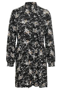 Schwarz floral gemustertes Kleid mit langen Ärmeln, hohem Ausschnitt, gerafftem Taillengebiet und einem Bindegürtel; es zeigt weiße und orangefarbene Blumenmuster auf einem dunklen Hintergrund.