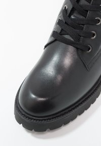 Zign Platform ankle boots - black