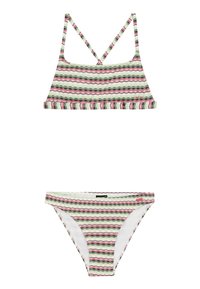 Prugasti bikini set s bralette gornjim dijelom i donjim dijelom niskog struka. Ima valovite linije u ružičastoj, zelenoj i krem boji na laganoj tkanini.