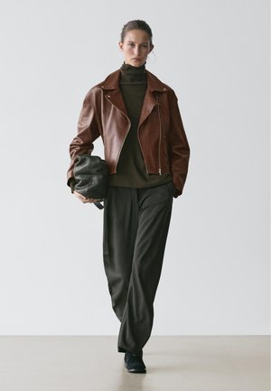 Massimo Dutti BIKER - Veste en cuir - dark brown