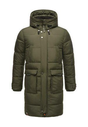 Padded long coat w kolorze ciemnej oliwki, z wysokim kołnierzem, zamek z przodu, zatrzaski, dwie kieszenie na piersi oraz ściągacze przy mankietach.