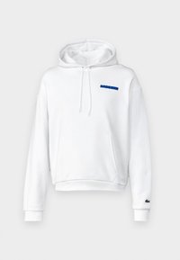 Sudadera blanca de algodón suave con un bolsillo frontal, capucha con cordón y logo azul en el pecho; cuenta con puños y dobladillo acanalados.
