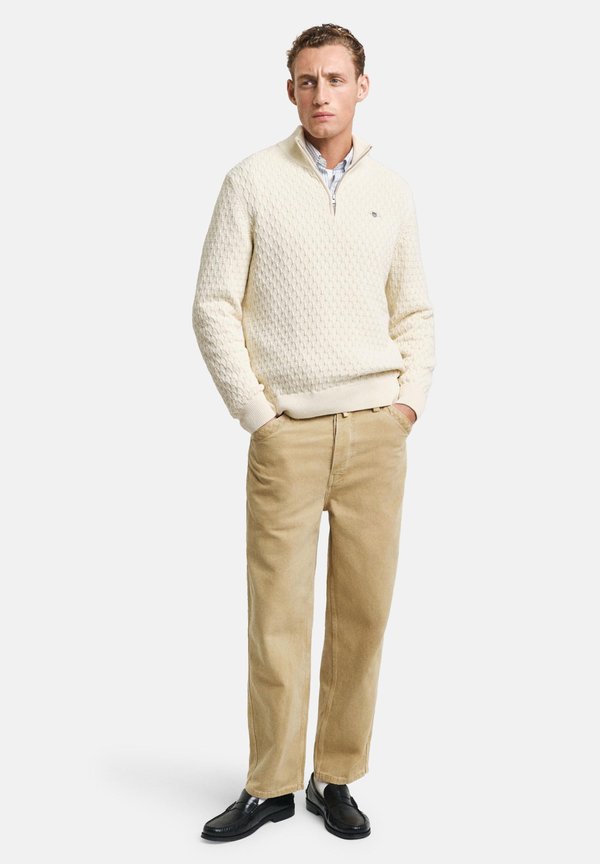 TEXTURED HALF ZIP - Jumper - cream