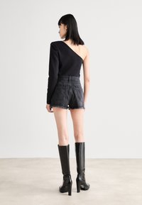 AllSaints HEIDI STUD - Denim shorts - washed black